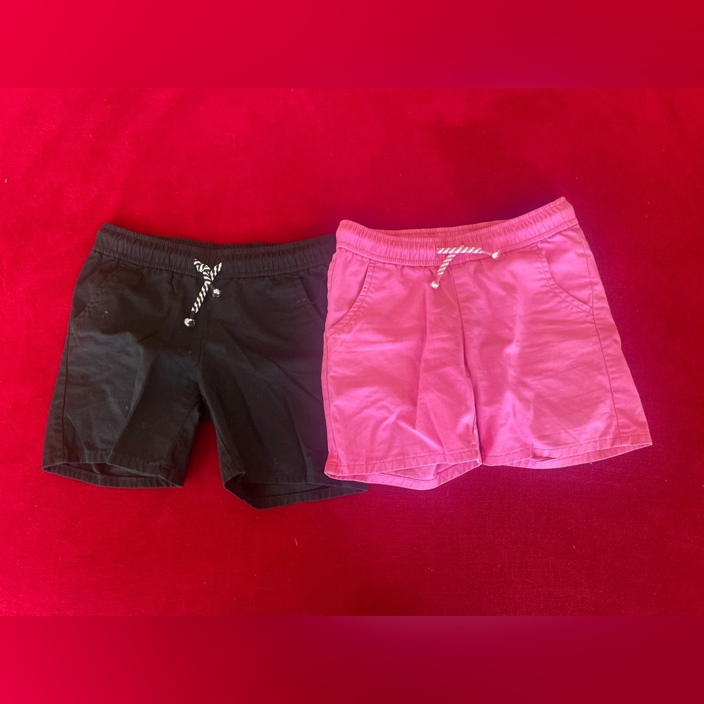 Cat & Jack Girl's Elastic Waist Side Pockets Pull On Shorts - 1 Black, 1 Pink S